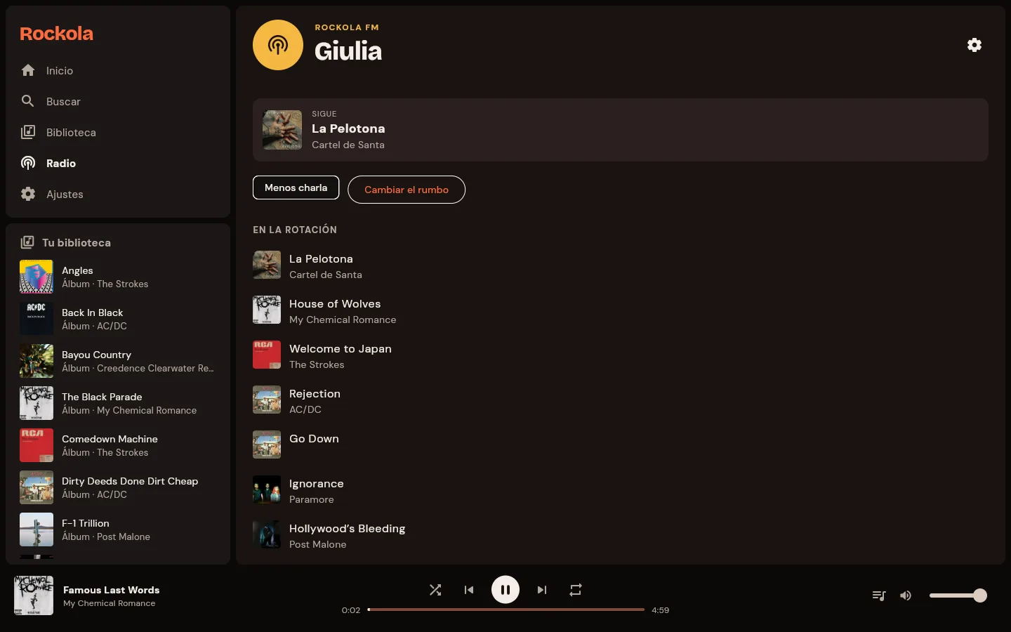 La radio en la web: la locutora al aire, la siguiente canción y la rotación de la hora